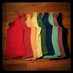 Bundle of 9 tops